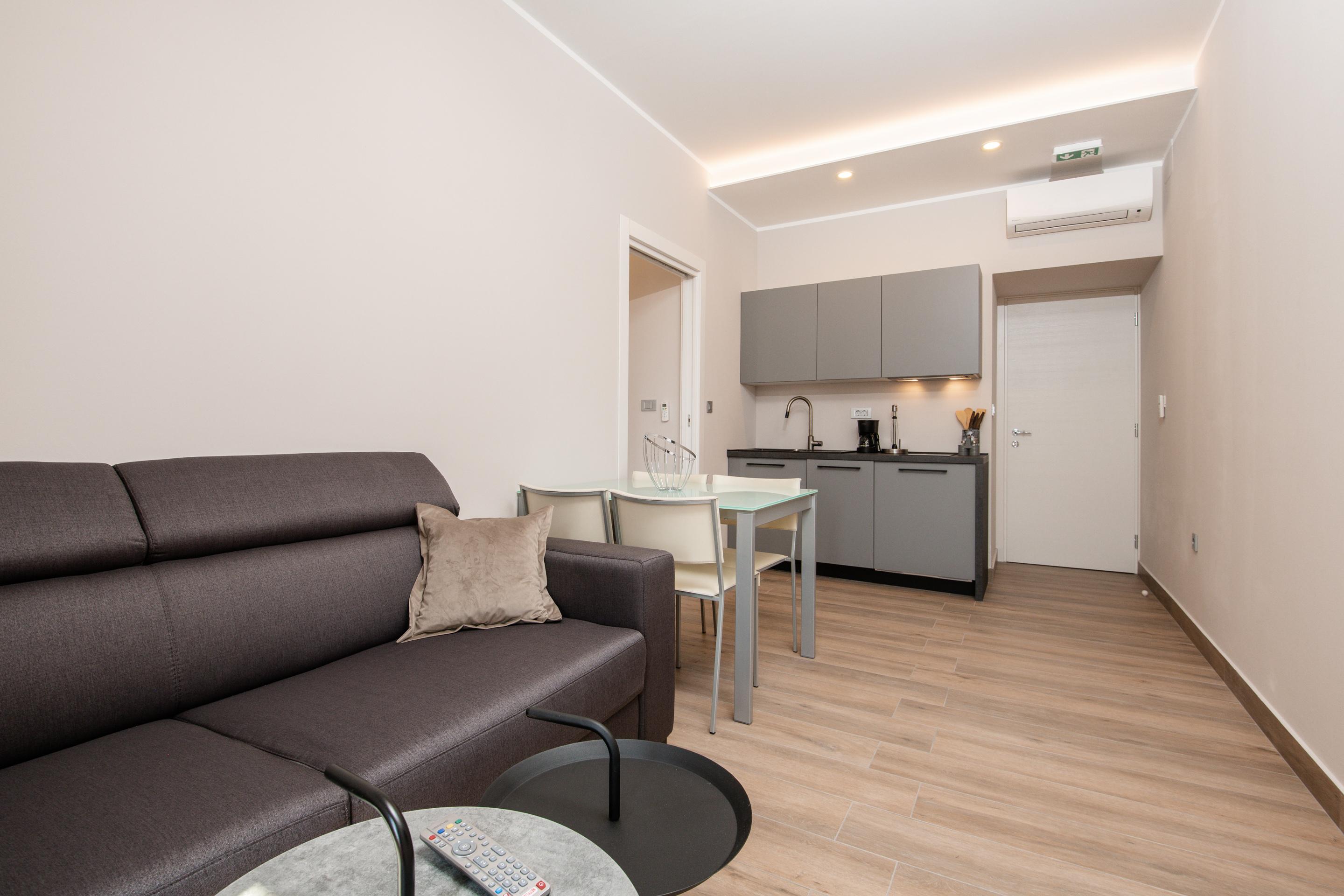 REVIS_APARTMENTS-0119